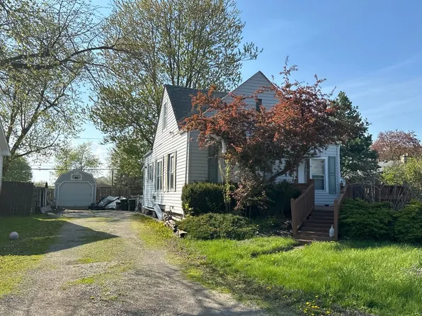 712 Westwood Dr, Monroe, MI 48161
