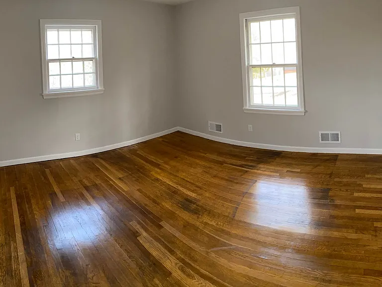130 Yorkshire Cir — Photo 10