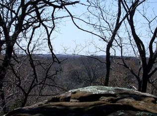 592 Blackjack Rd, Valley View, TX 76272