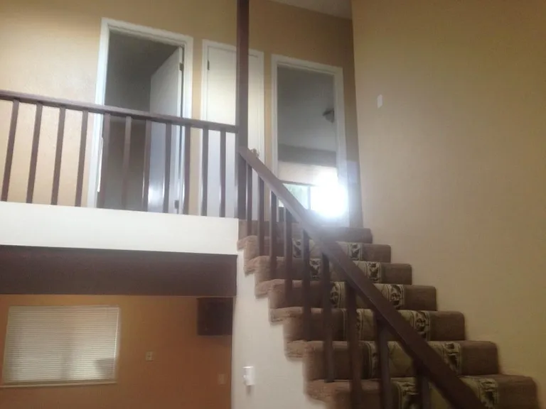 940 Enterprise Dr NE #D — Photo 3