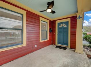 2223 Singleton St, Houston, TX 77008