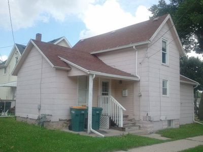 900 N Spring St, Beaver Dam, WI, 53916