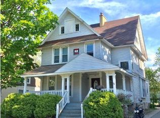 627 Amherst Ave #A, Oshkosh, WI 54901