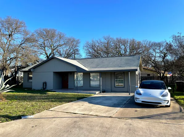 1206 Meadows Dr, Round Rock, TX 78681