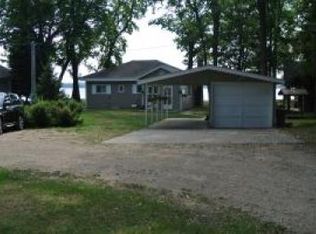 51268 Pelican Point Dr, Detroit Lakes, MN 56501