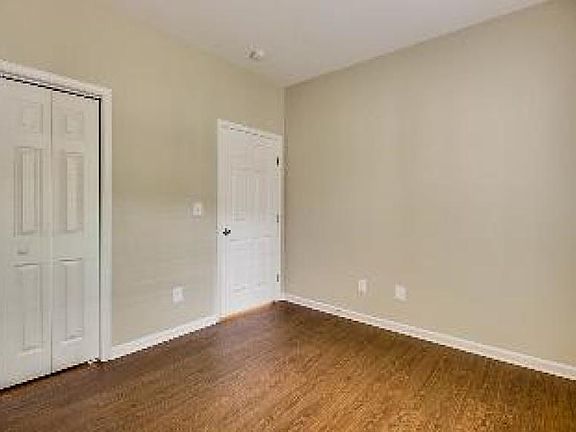5th image of 7154 Somerset Springs Dr