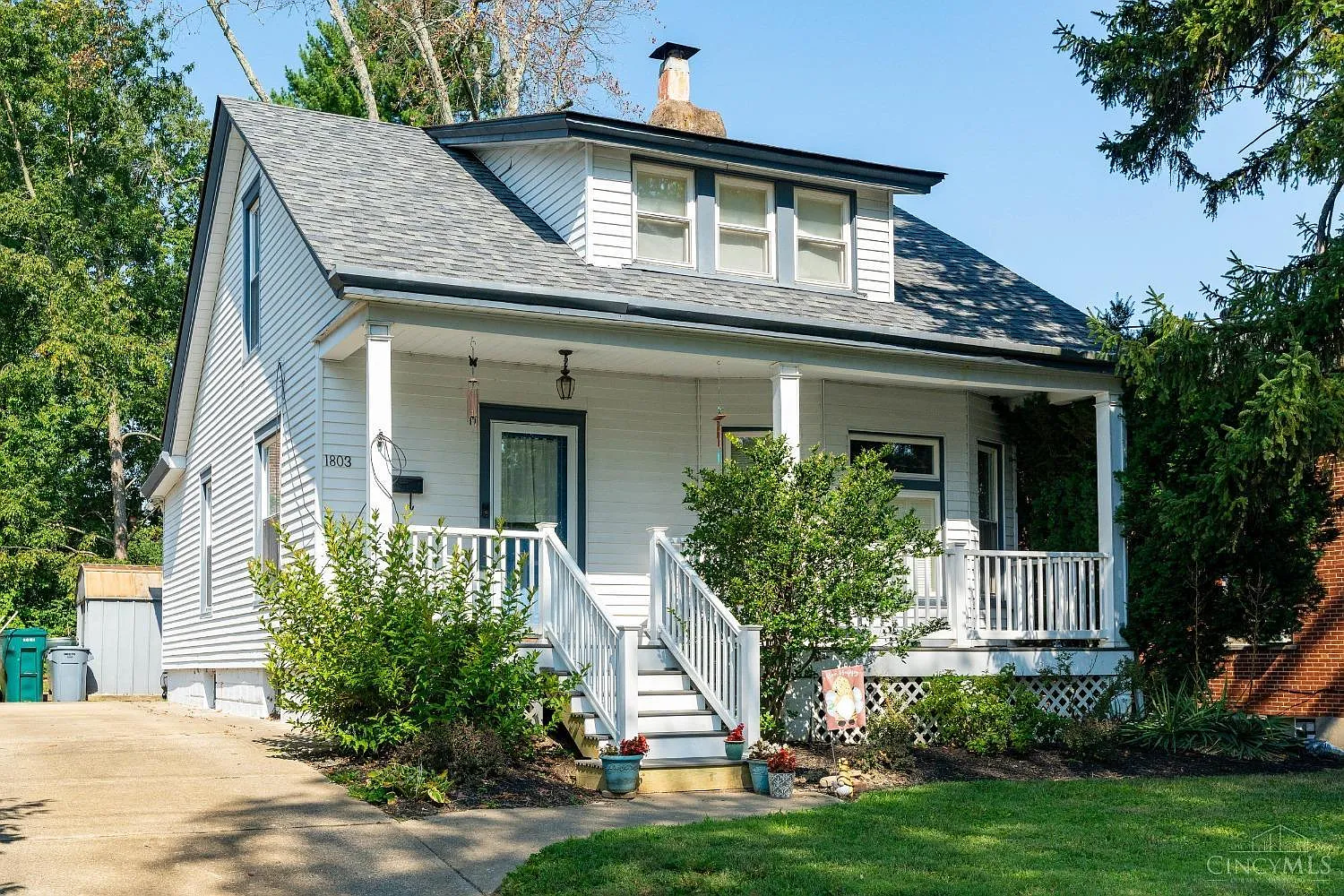 1803 Mears Ave photo 1