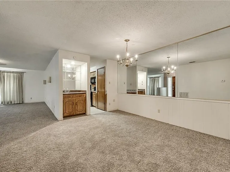 3043 Modella Ave — Photo 4