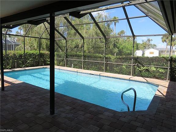 2nd image of 1708 Caloosa Estates Ct
