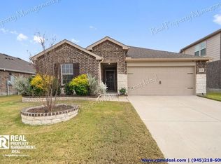 1124 Ainsley Ln, Forney, TX 75126