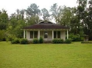 1378 Broad St, Columbia, MS 39429