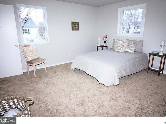 4th image of 17 Ethan Allen Ct