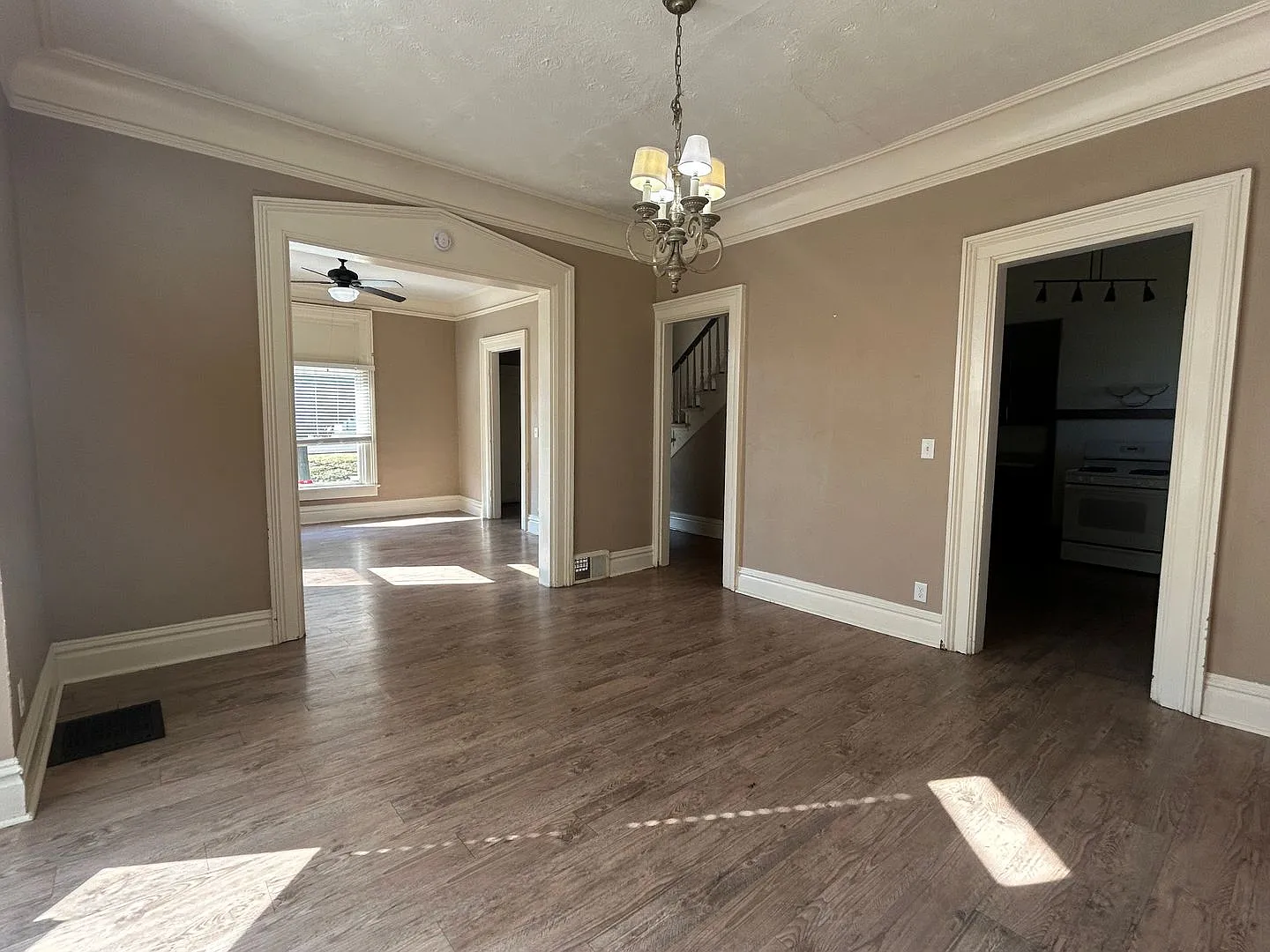 3 Bedroom 1.5 bath home in Davenport — Photo 2