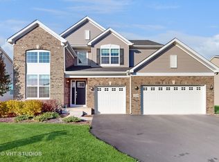 3280 Huntington Ln, Montgomery, IL 60538