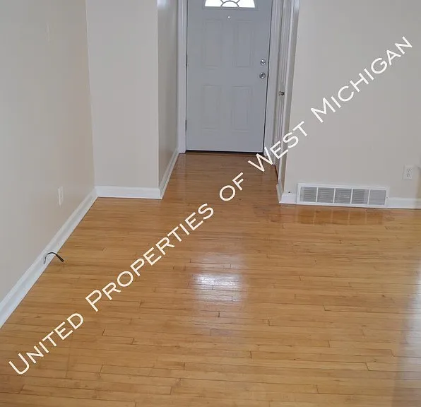 1125 Hoyt St SE — Photo 20