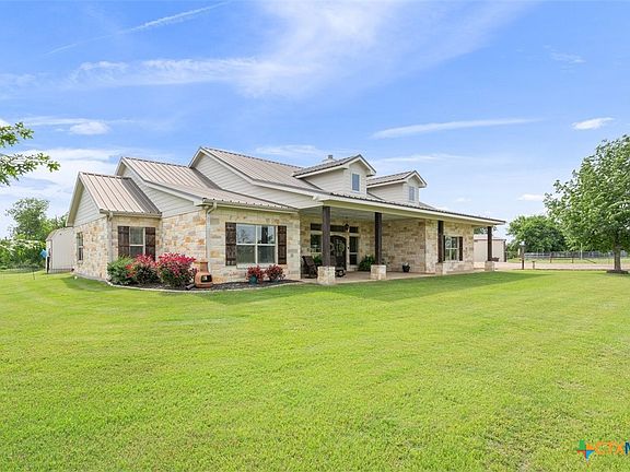 4th image of 645 W Big Elm Rd
