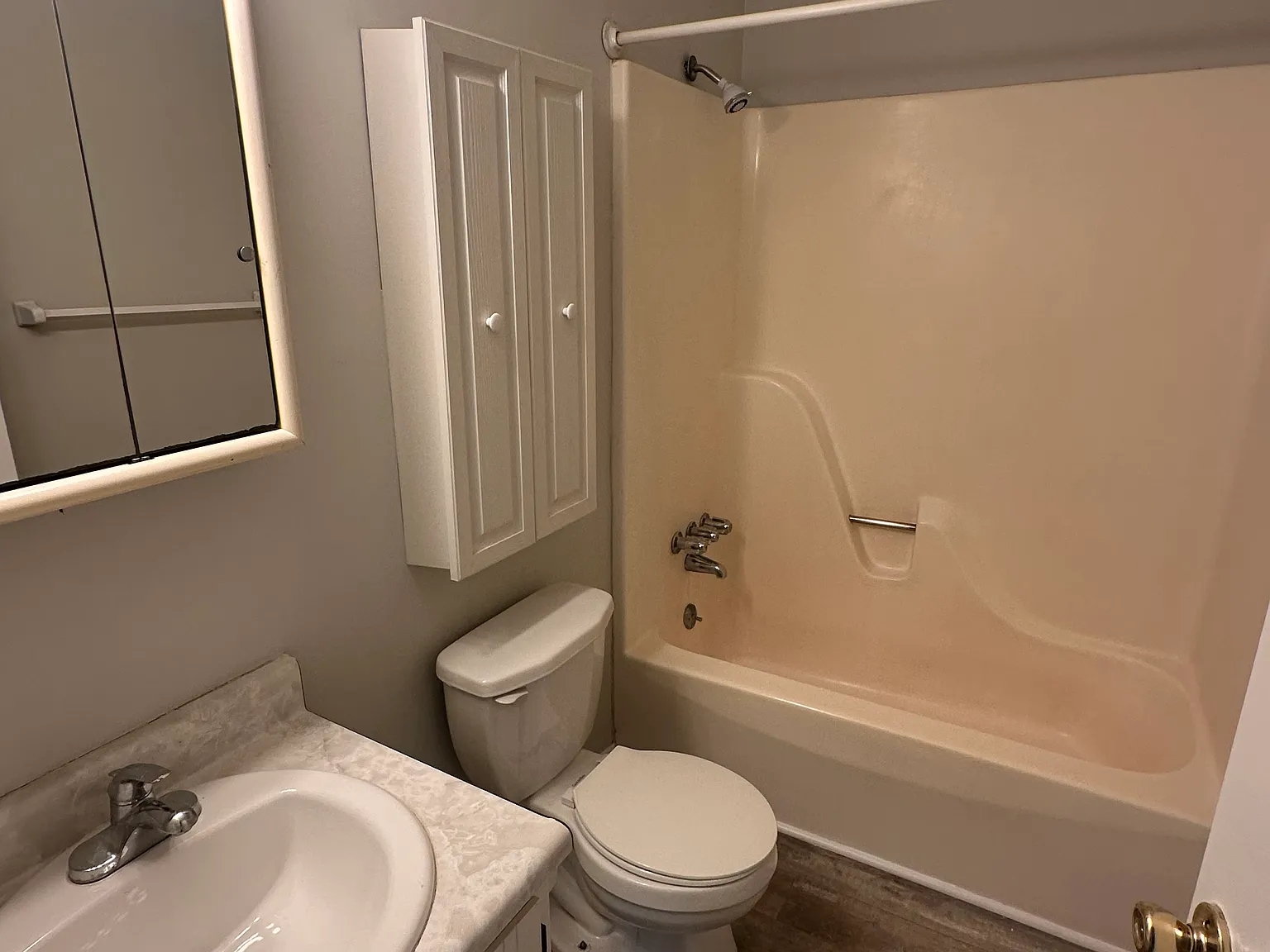 4 bed, 1674 sqft, $1,600 — Photo 4