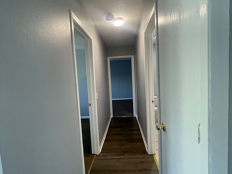 1st image of 2200 Lewis Ave APT 204