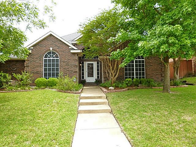 1st image of 2512 Carrie Ln