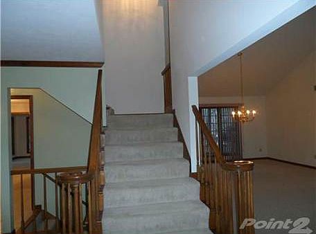 Entry Staircase