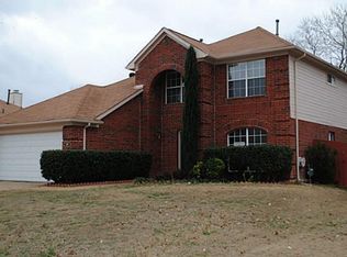 338 Stately Oak Ln, Lake Dallas, TX 75065