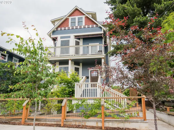 6817 NE 7th Ave Unit C, Portland, OR 97211