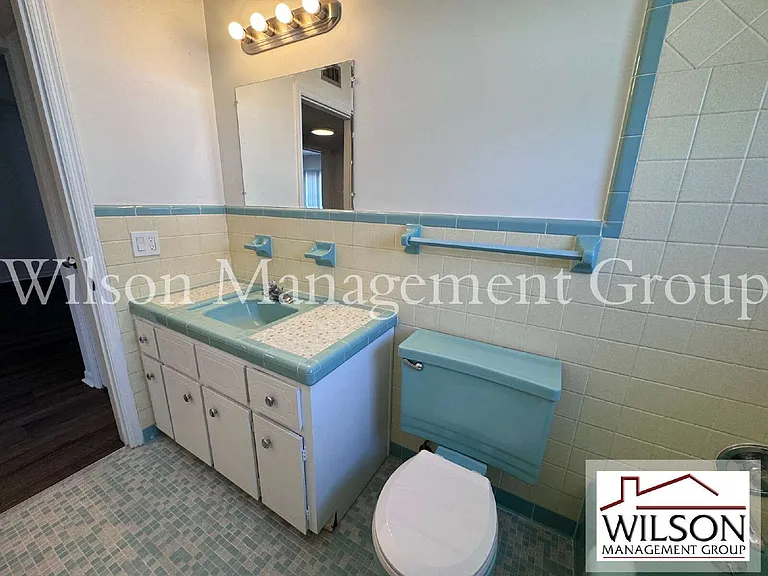 807 Vassar St #D — Photo 13