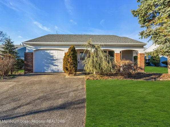 60 Red Hill Road, Manchester, NJ 08759