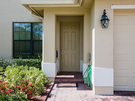 2nd image of 10043 W Villa Circle