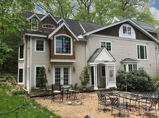 10 Woodward Ln, Weston, MA 02493