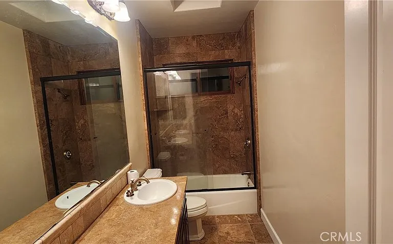 1961 Vineyard View Ln — Photo 55