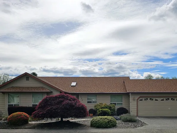 155 Emerald St, Sutherlin, OR 97479