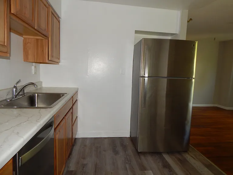 6115 Parkway Dr #1 — Photo 8
