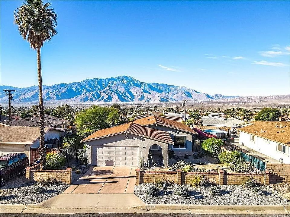 1st image of 1 Casa Grande Dr