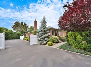 1244 Lakeland Ave, Bohemia, NY 11716