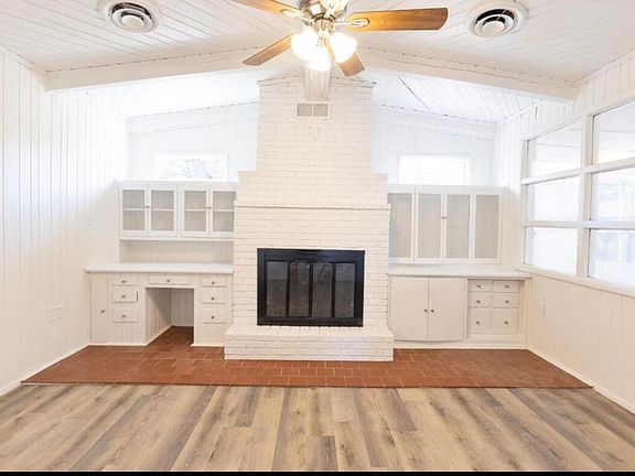 2nd image of 2513 44th St