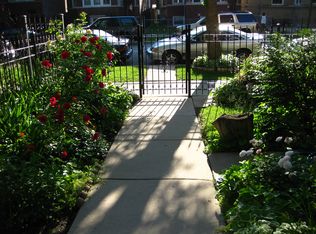 (Undisclosed Address), Chicago, IL 60625