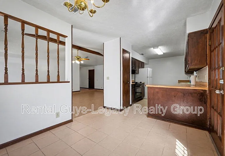 6019 Blank Dr — Photo 9