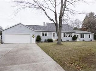 3821 E Halbert Rd, Battle Creek, MI 49017