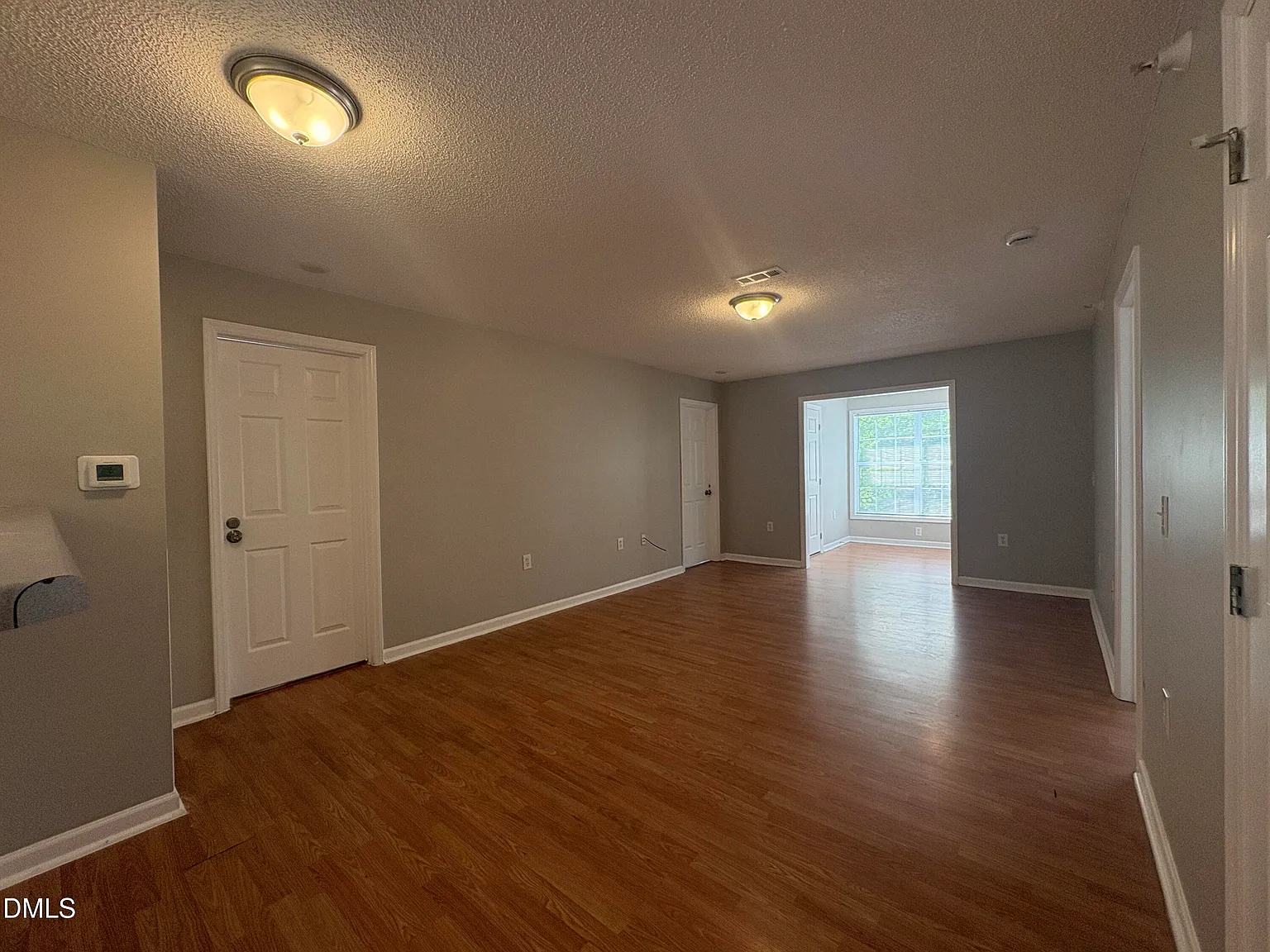 4 bed, 4.0 bath, 1650 sqft, $1,895 — Photo 2