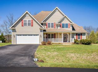 49 Bowmans Run Dr, Stuarts Draft, VA