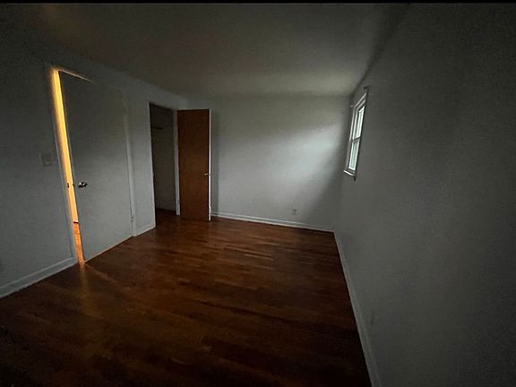 2nd image of 405-09 Fitch St #6