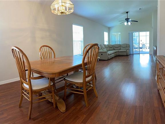 5th image of 544 Grand Canal Dr