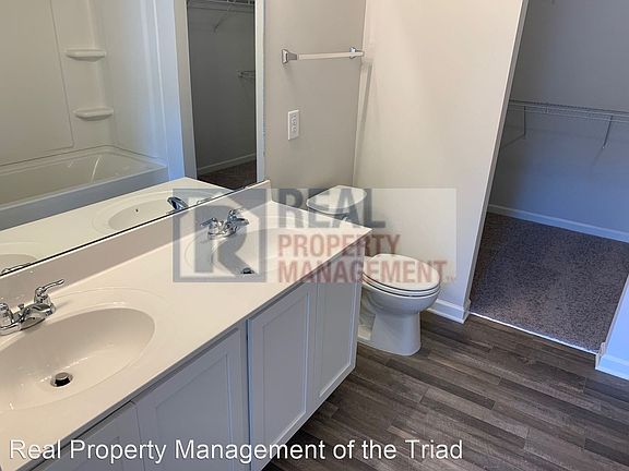5th image of 4118 Devonwood Ct