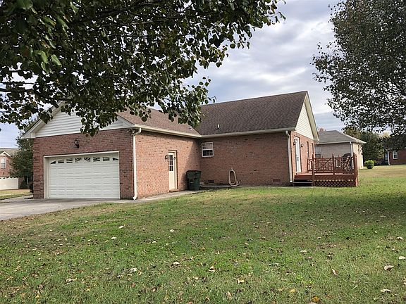 5th image of 1075 Gray Bill Dr