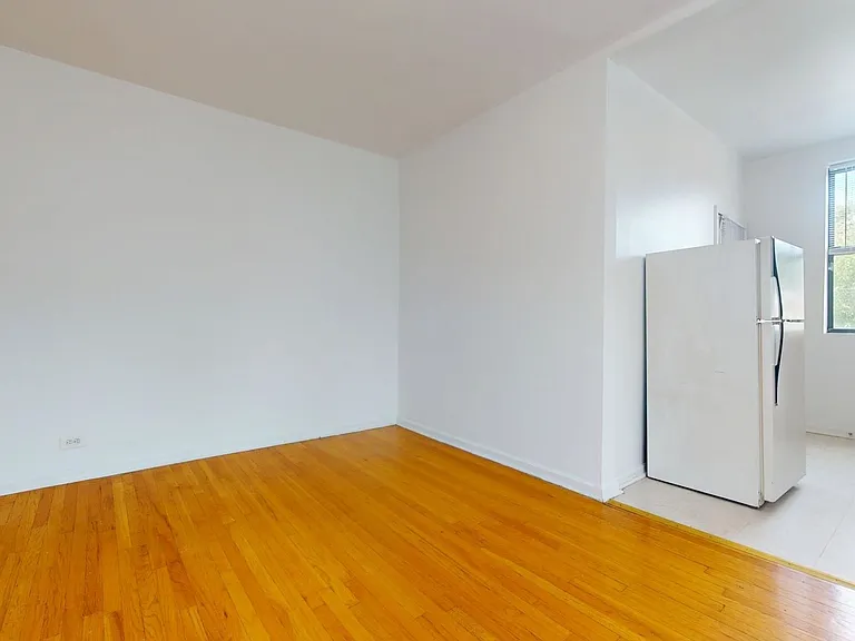 5415 S. Woodlawn Avenue — Photo 122