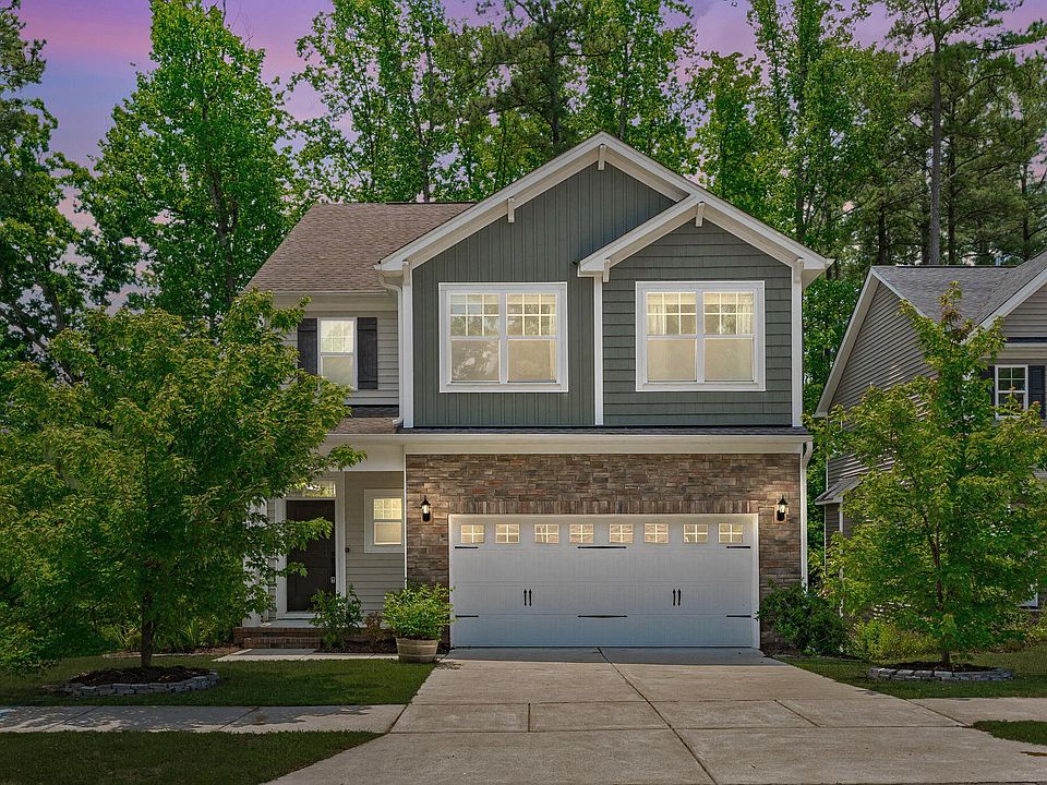 1st image of 2215 Magnolia Tree Ln