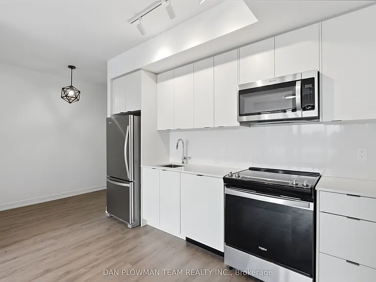 1608 Charles St #352 — Photo 27