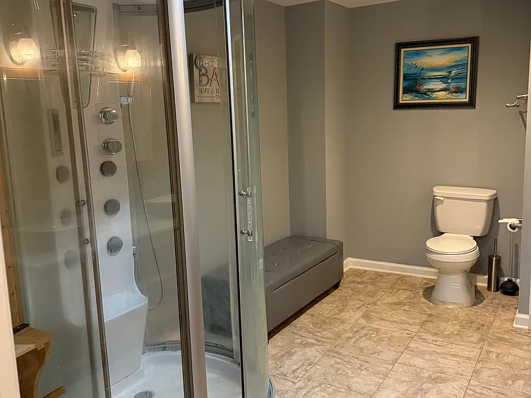 10013 Wamsley Ct — Photo 2