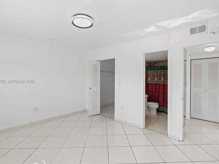 10877 NW 7th St #21-35 — Photo 18